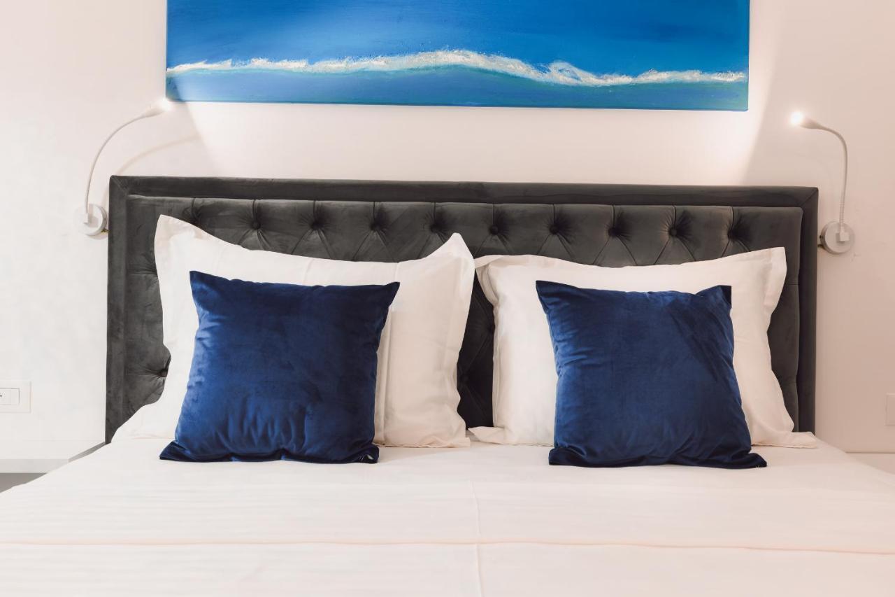 Villa Smaragd - Lapis - Luxury Apartment With Shared Pool มาคาร์สกา ภายนอก รูปภาพ